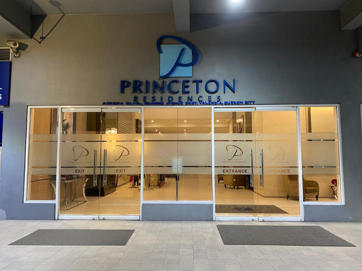 Apartment Your @ Princeton Residences, New *